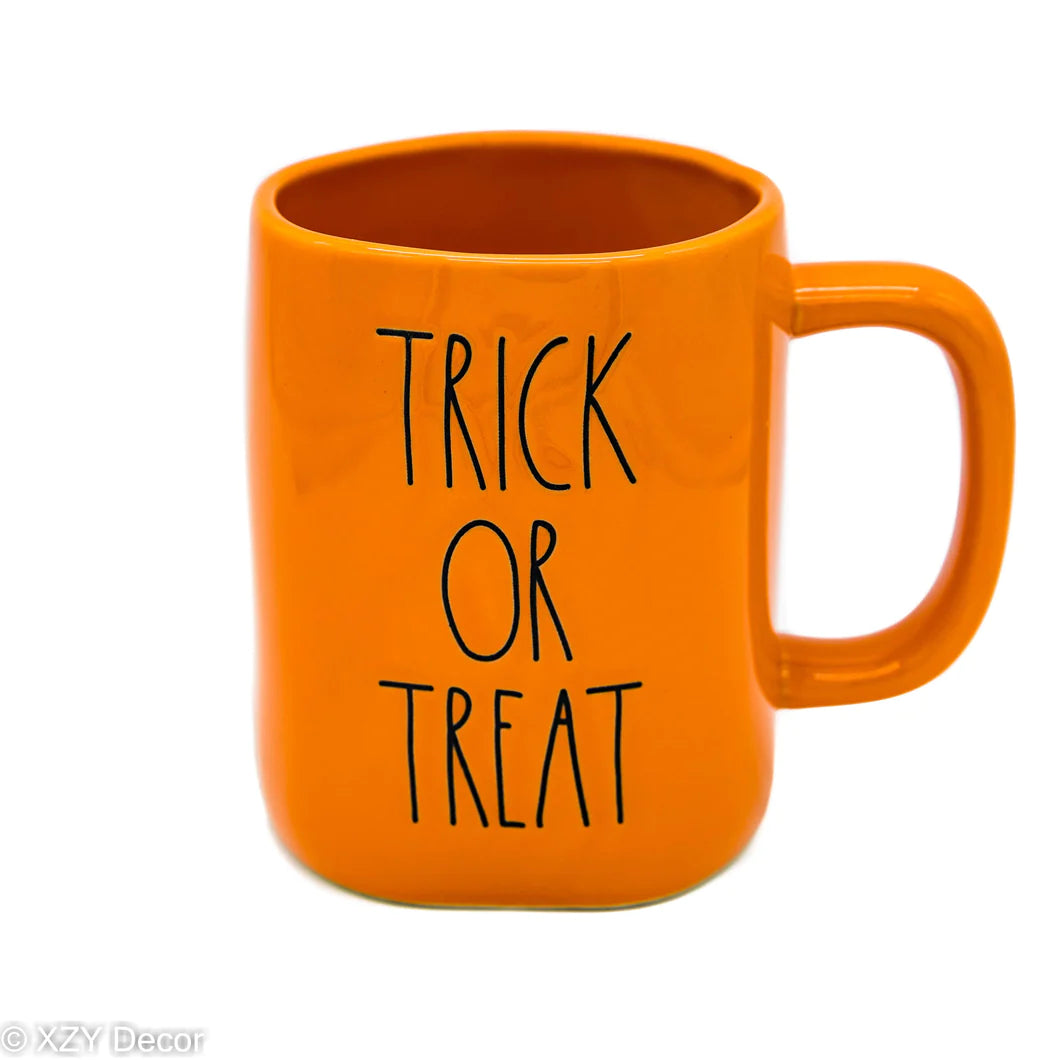 !! RAE DUNN MUG - TRICK OR TREAT